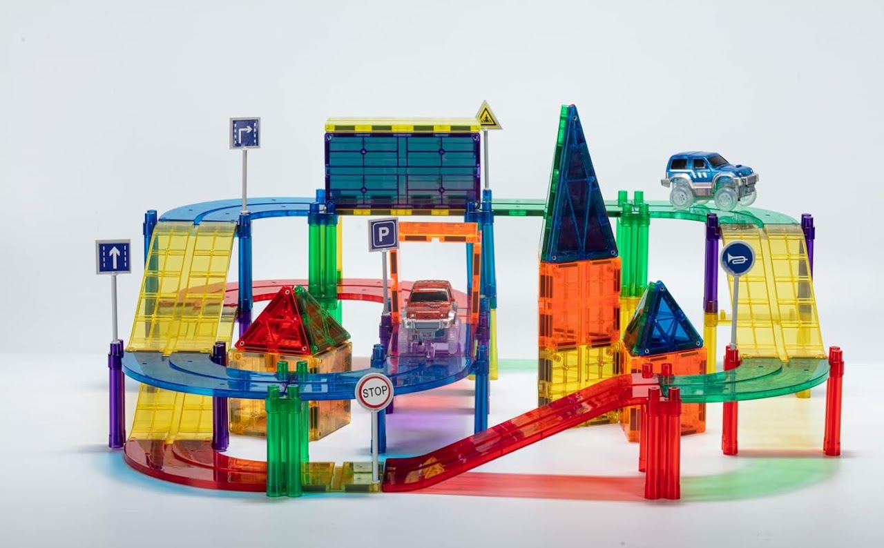 Playmags 200 Piece Magnetic Race Track